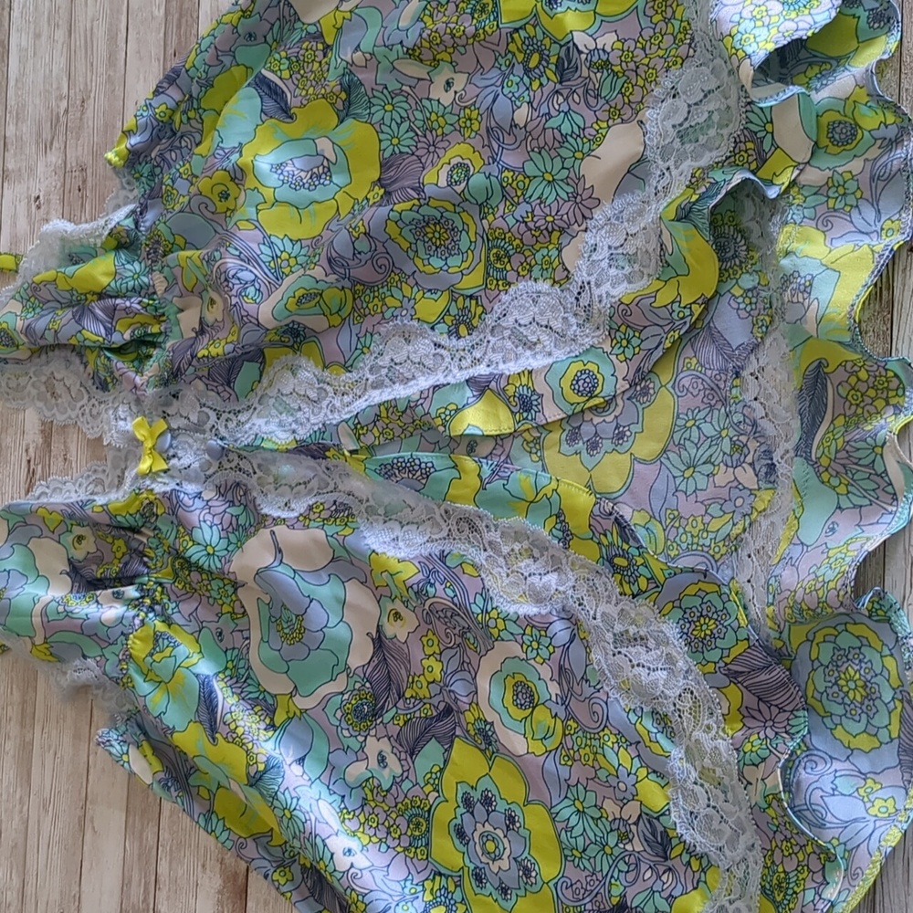 Victoria's Secret Satin Retro Floral Lace Babydoll Nightie S - Picture 7 of 16